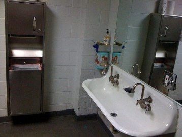 janitorial service, office cleaning, Farmington hills, Livonia, Northville, Novi, MI